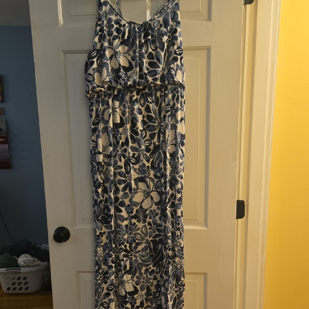 LOFT Navy and Cream Floral Maxi Dress